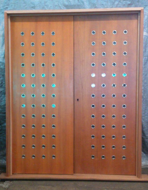 Toku pair doors