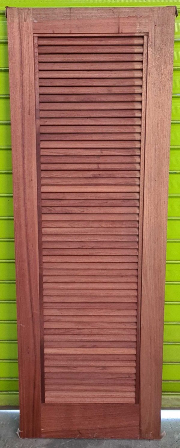 Fixed Blade Storm Shutter (loose)