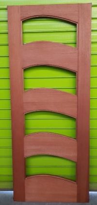 Wave entry door