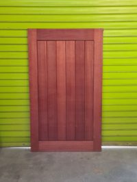 Vertical Plank Entry Door (loose)