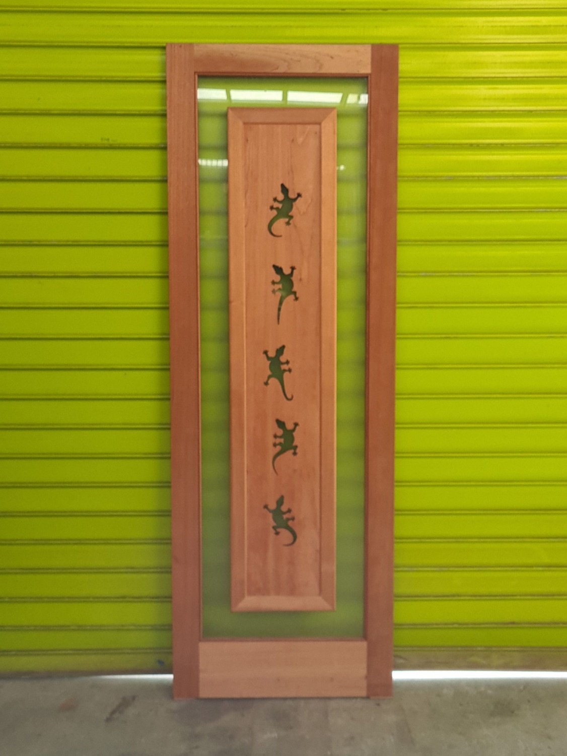Acid Etch Gecko Door (loose)