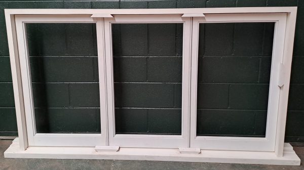 1480 x 1495 ox single light slider window