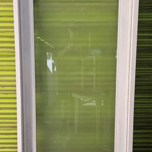 2070x885 single light door entry