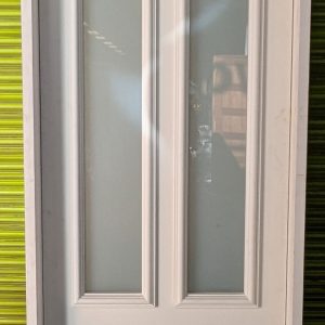 glazed cricket bat with transom