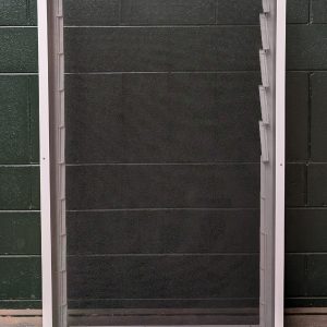 1500x900 152mm louvre window