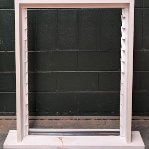 1170x900 102mm louvre window