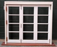 1237x1340 single light 3 sash bifold window (copy)
