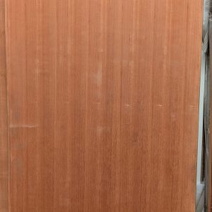 Flush veneer door internal
