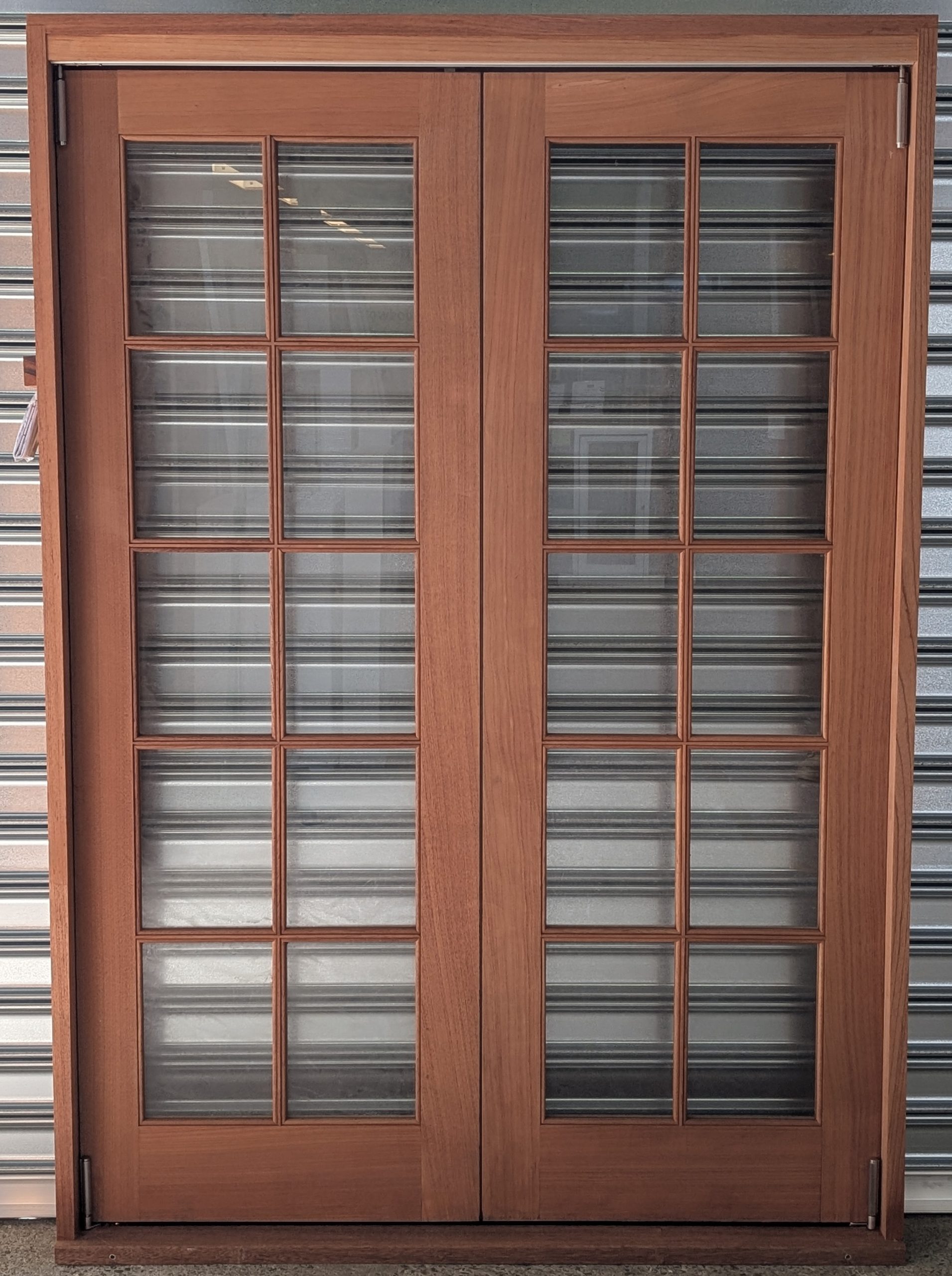 10 Light 2 Door bifold