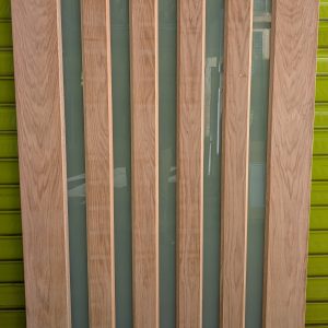 Java pivot door